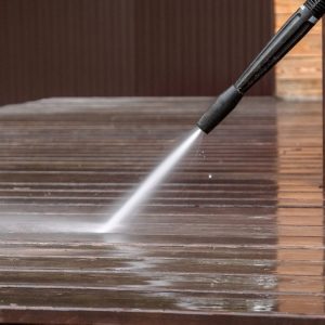 cleaning-walls-and-floor